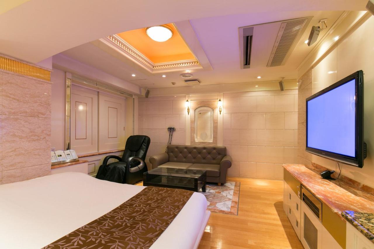 HOTEL D-WAVE Shinjuku（Adult Only) Tokyo Bagian luar foto