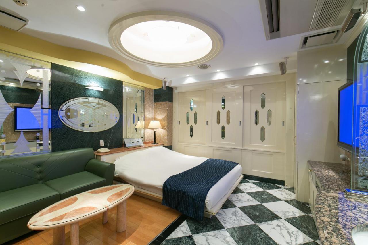 HOTEL D-WAVE Shinjuku（Adult Only) Tokyo Bagian luar foto