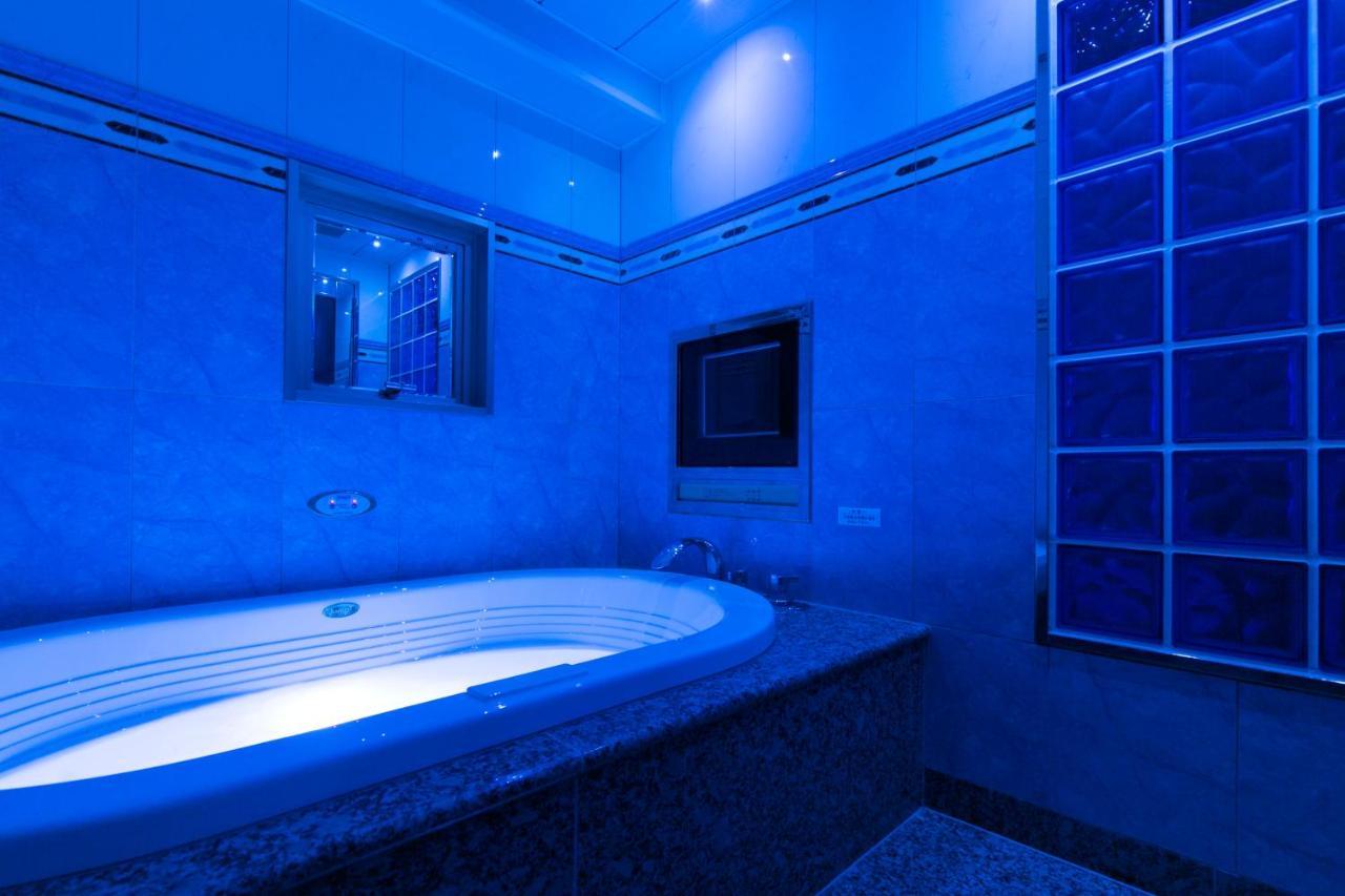 HOTEL D-WAVE Shinjuku（Adult Only) Tokyo Bagian luar foto